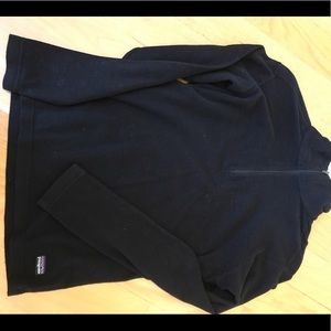 Patagonia fleece pullover